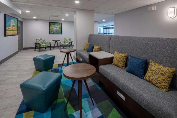 Hampton Inn By Hilton Asheville-Tunnel Rd. image 6